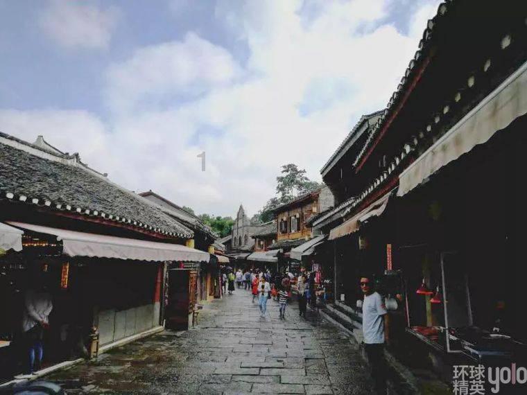 彩虹轨迹